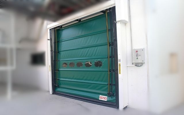 Puerta Rápida Enrollable Autorreparable PLUS