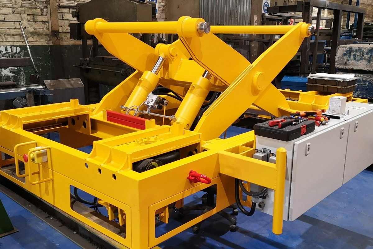 fabricación a medida de un carro transfer para el mantenimiento de bogies