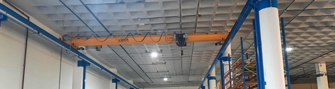 INOXIDABLES MAIPEZ: Bridge Crane 3.2 t